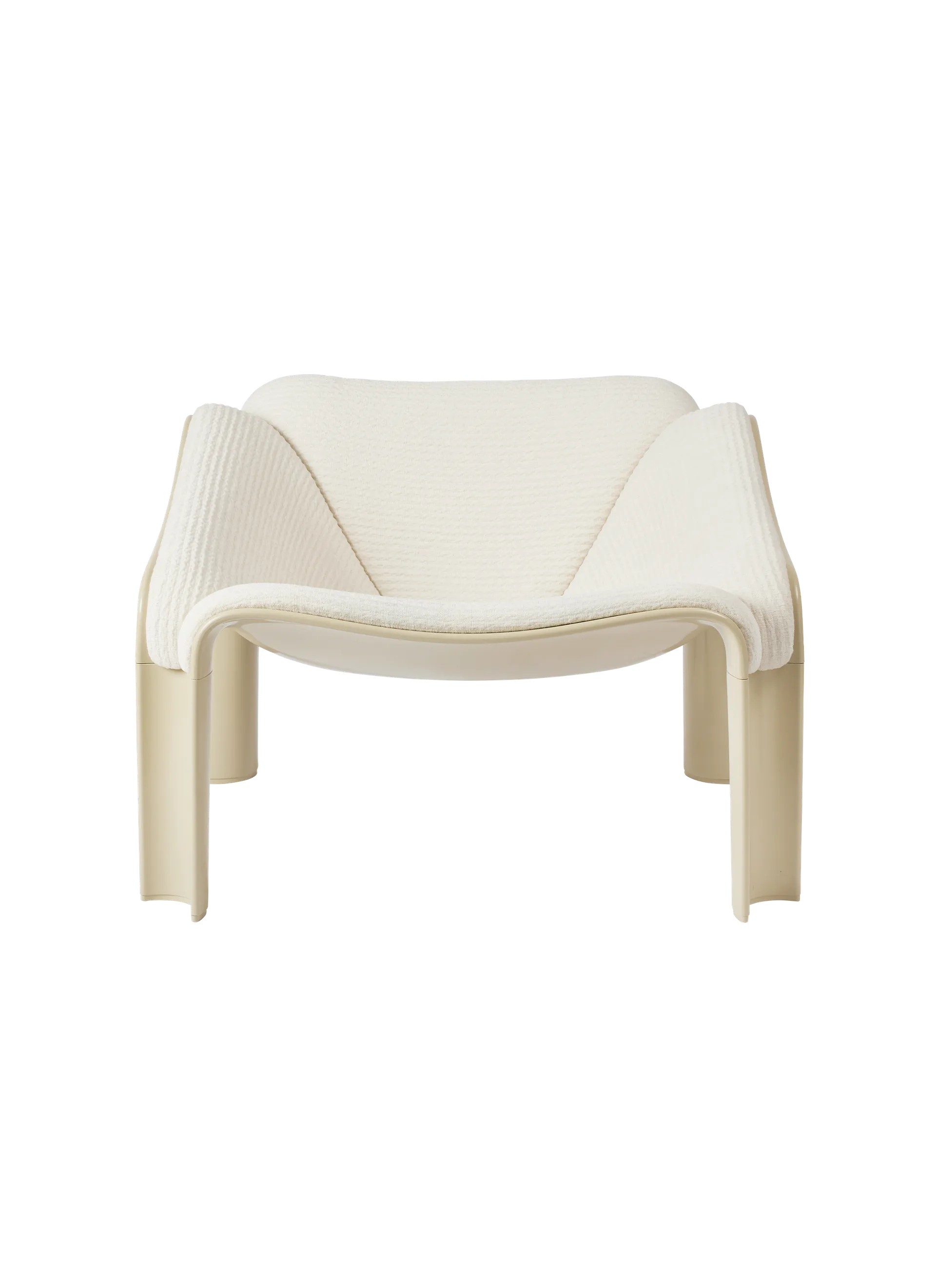 F300 Lounge Chair