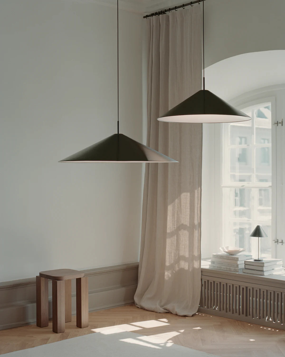 Corp de iluminat pendant Brolly