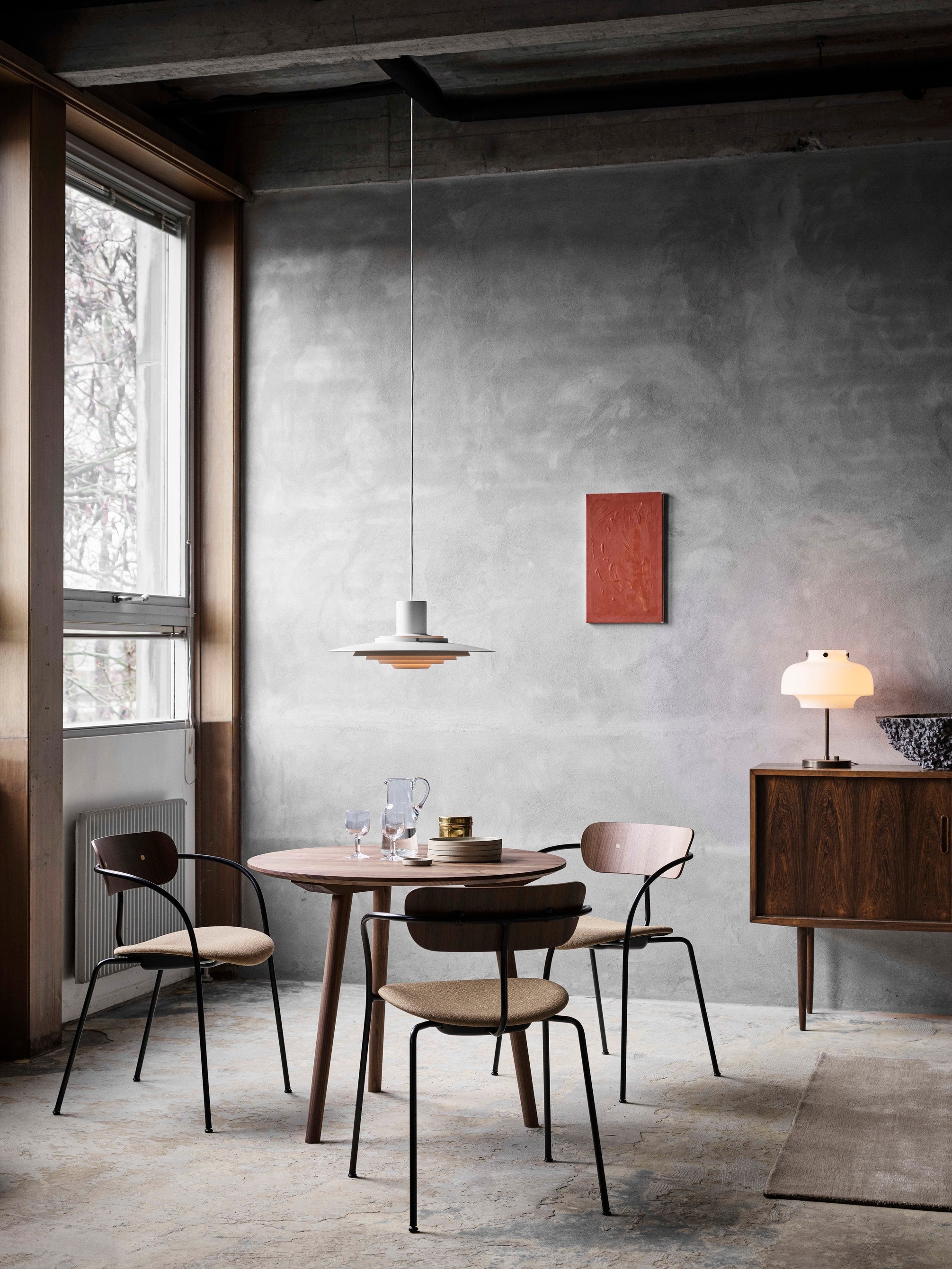 Pavilion AV4 Chair - Lacquered Walnut