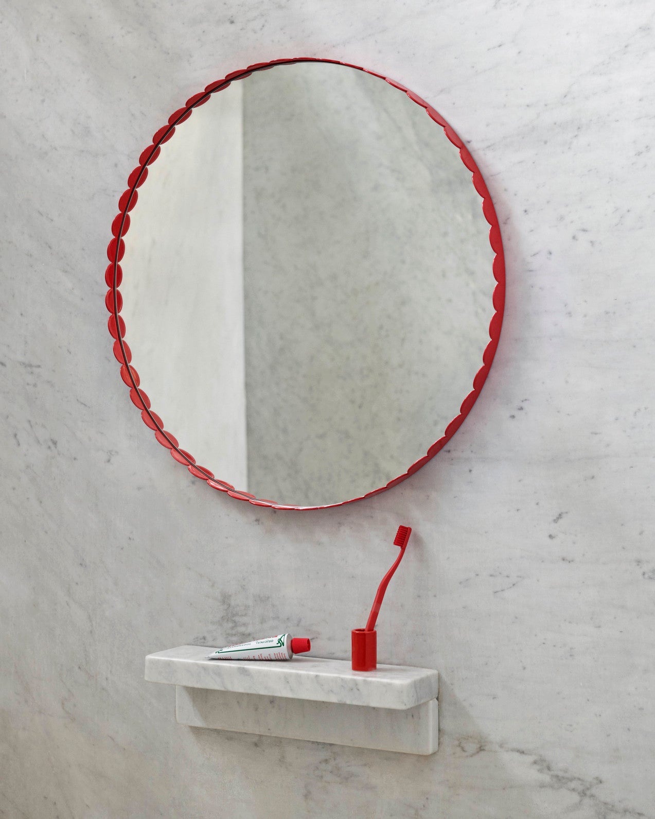 HAY Tann Toothbrush - Red