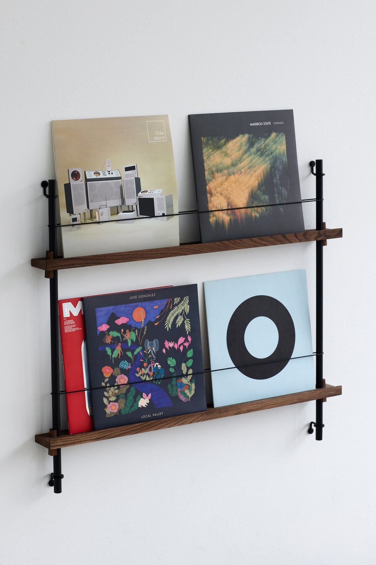 Magazine Shelving – Smoked-Oak/Black- MS.65.1