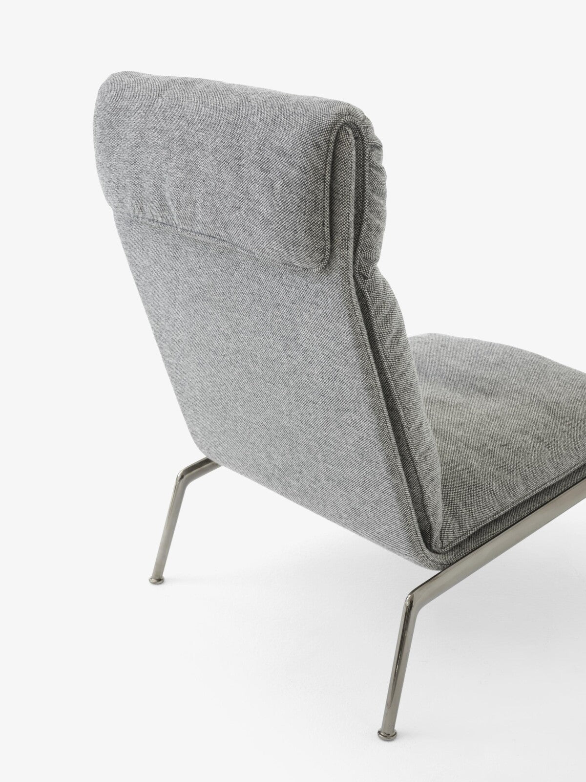 Muno High back lounge chair LN16