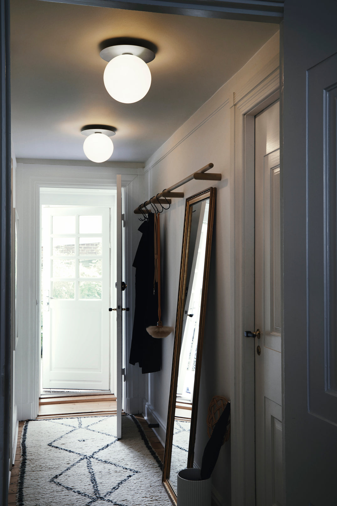 Aplica / Plafoniera Liila 1 - Light Silver - Opal White