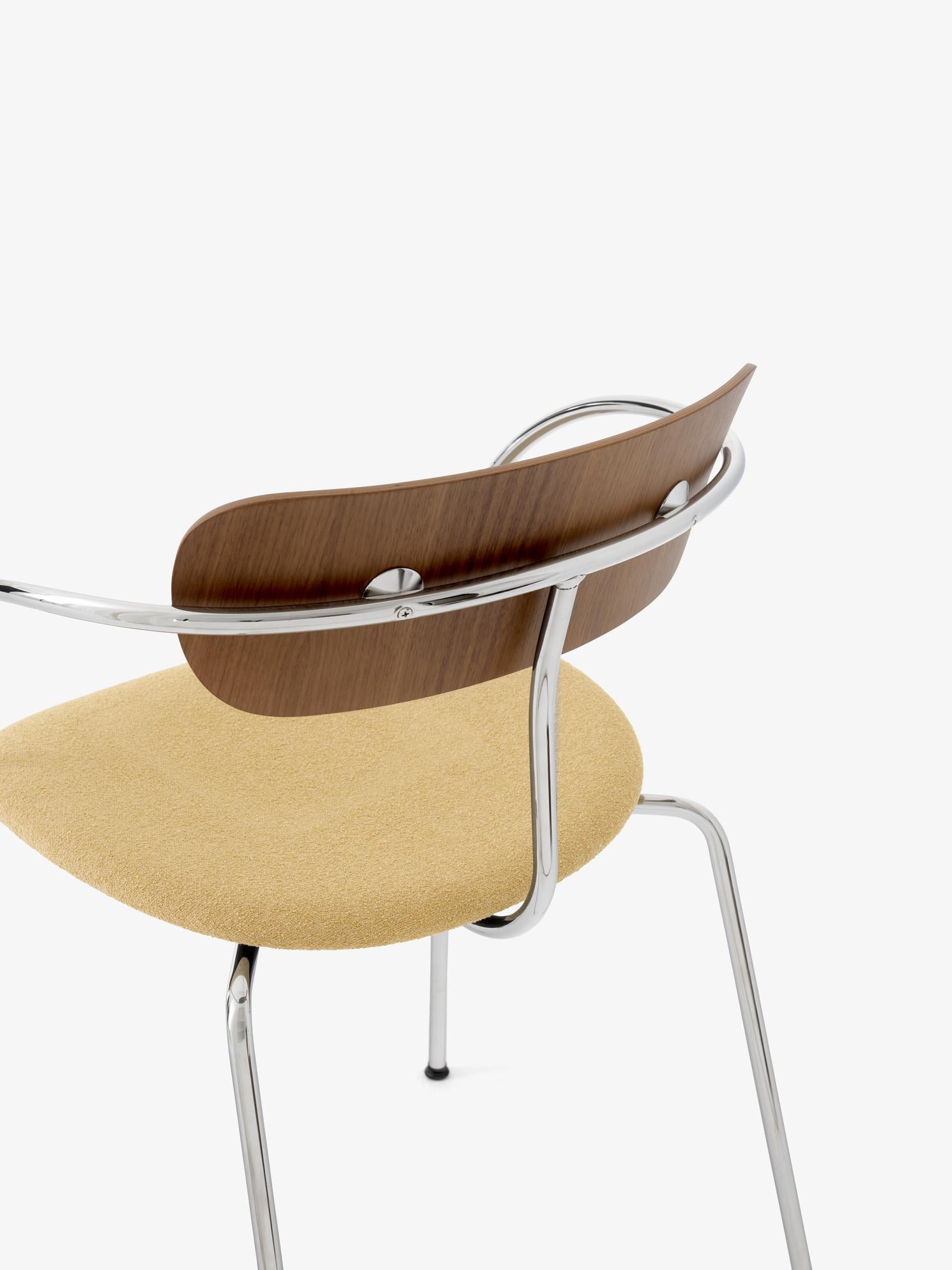 Pavilion AV4 Chair - Lacquered Walnut