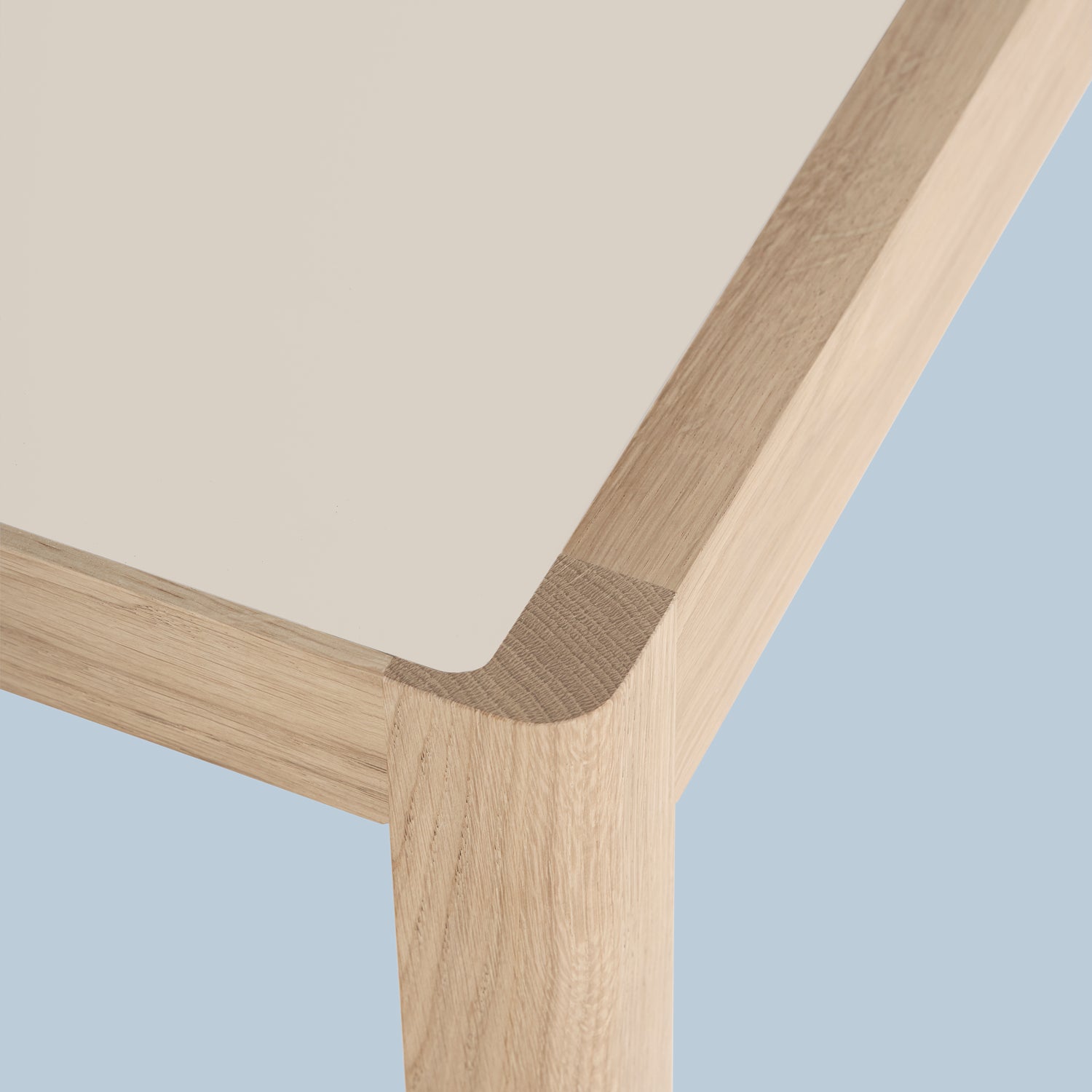 Masa Workshop - Warm Grey Linoleum/Oak