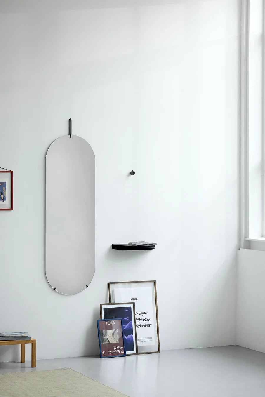 Half Moon Shelf - Black