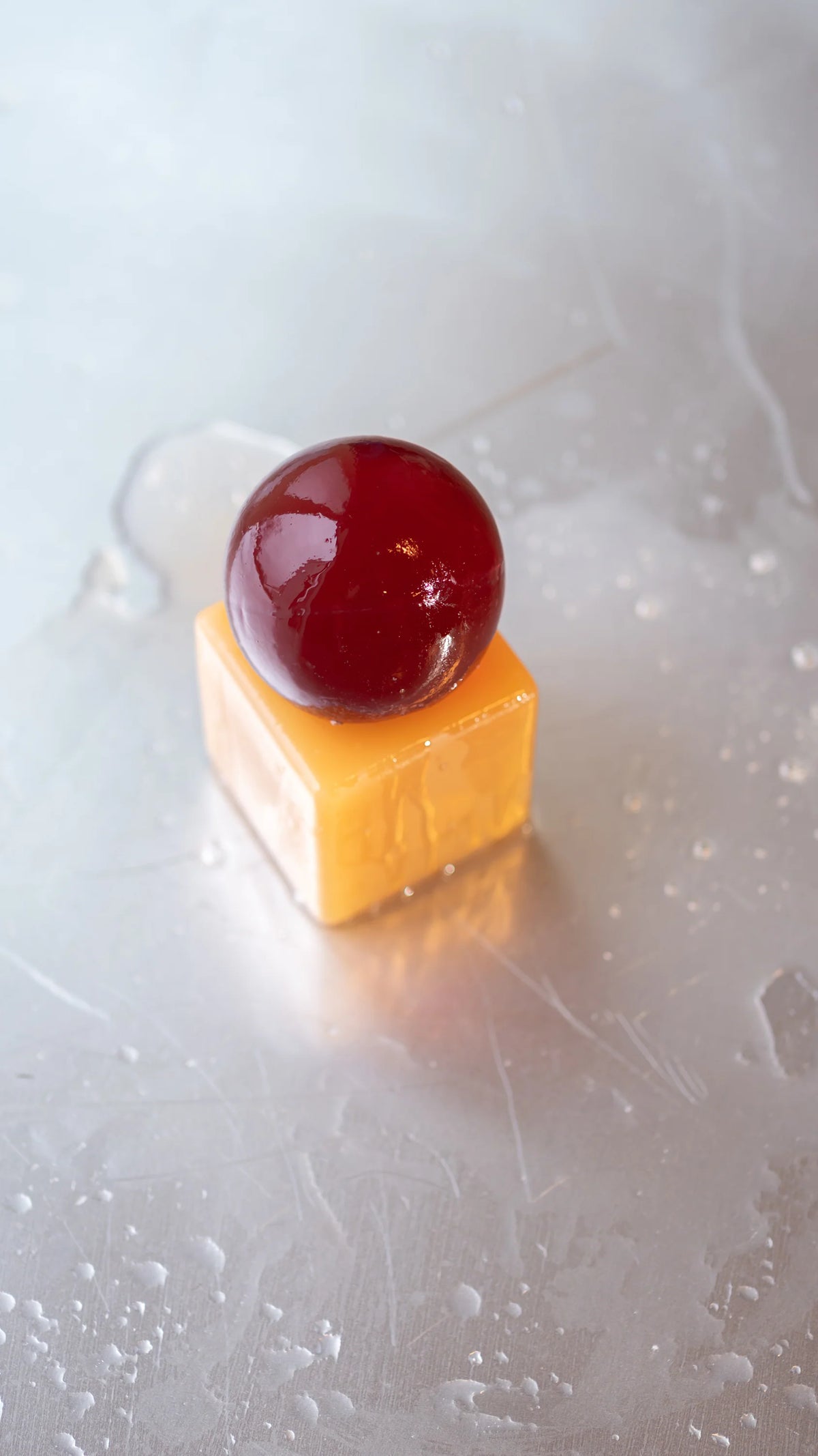 Soap dish with soap OBA - Terralis