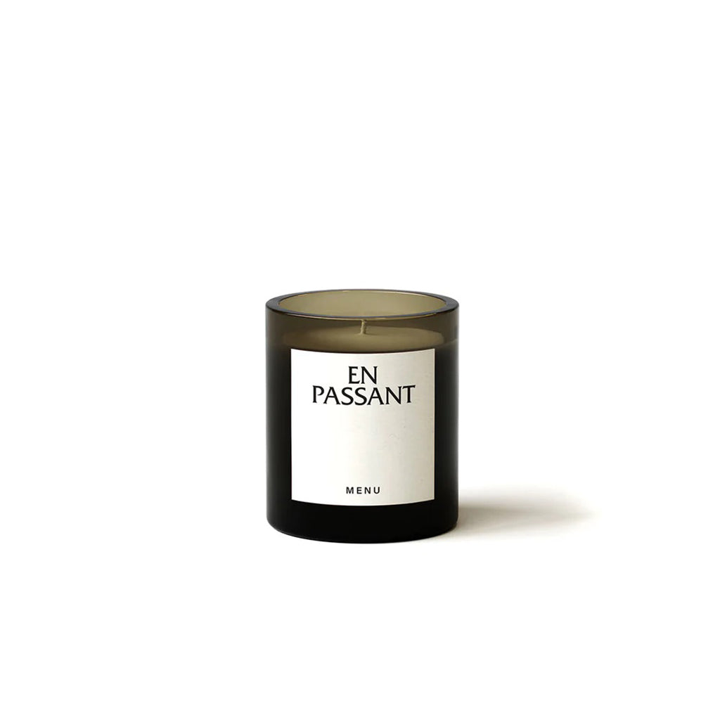 Lumânare parfumată Olfacte, En Passant, 235 g