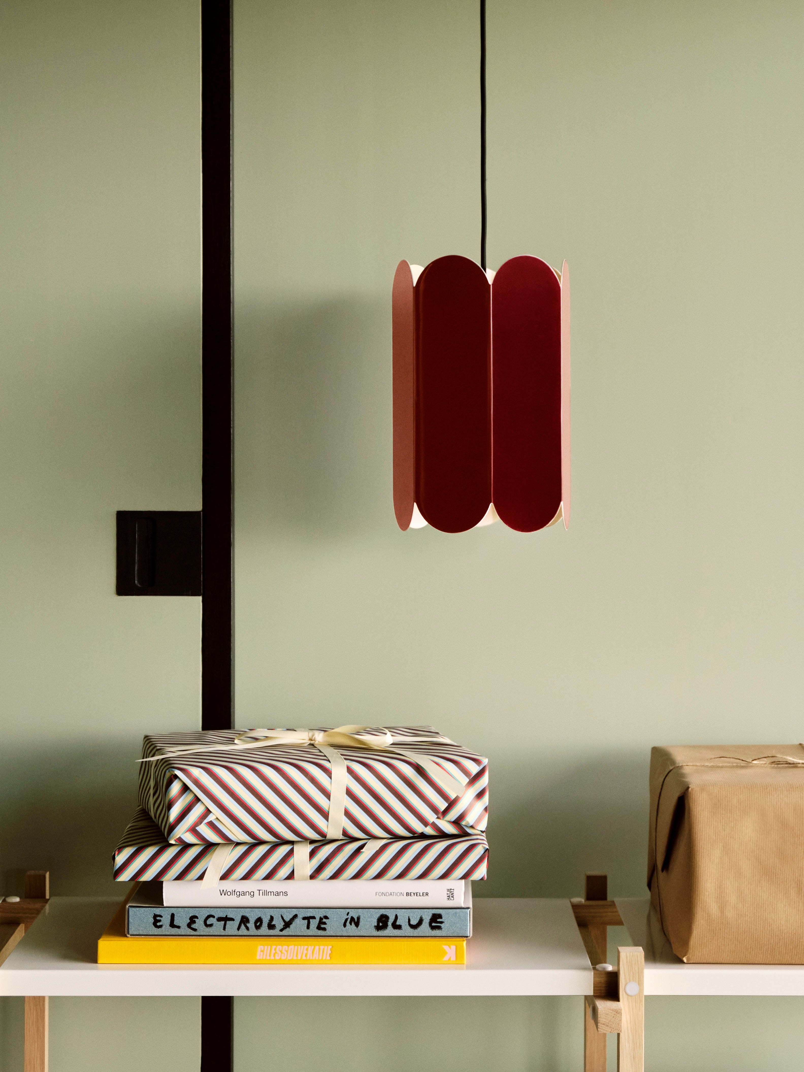 Arcs Shade - Auburn red