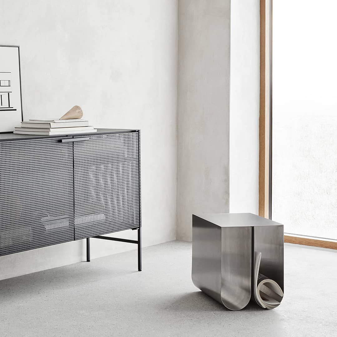 Curved Side Table - Stainless Steel