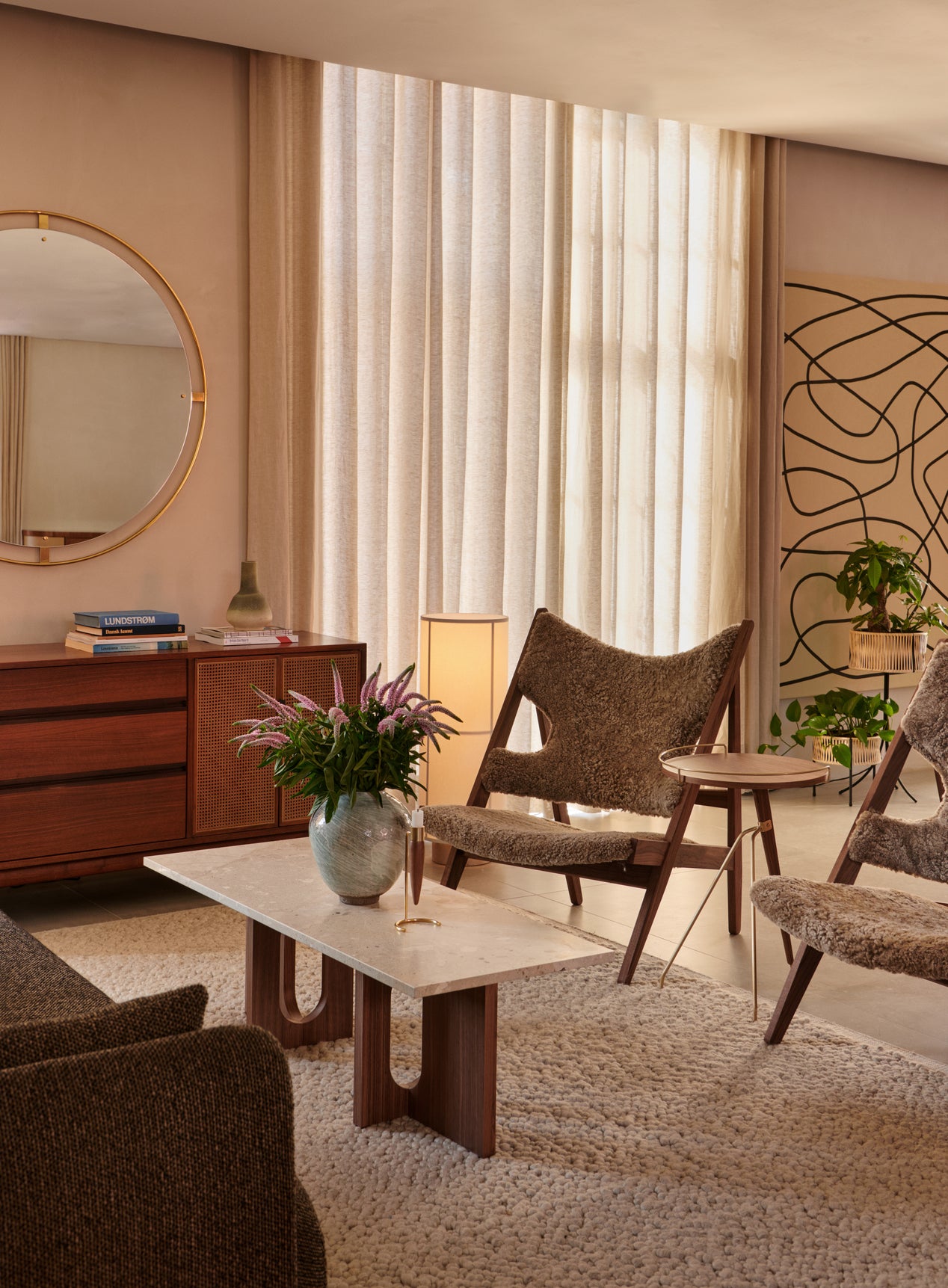Androgyne Lounge Table, Walnut / Kunis breccia sand