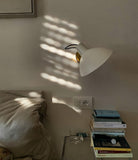 Aplică VV Cinquanta - Structură alamă, reflector alb