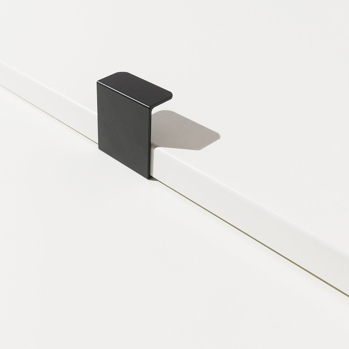 Handle Hide 40 Black