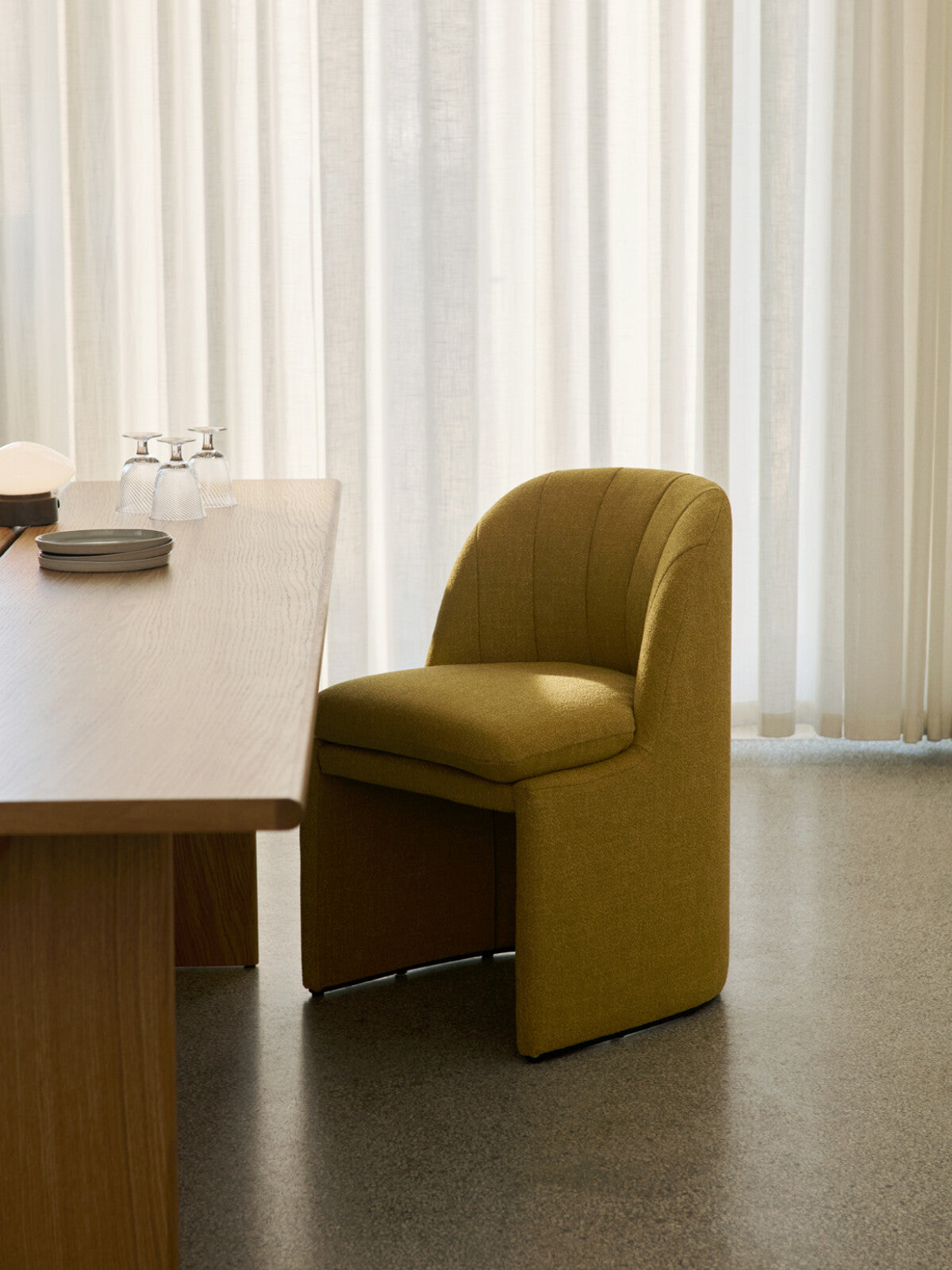 Loafer SC106 Chair