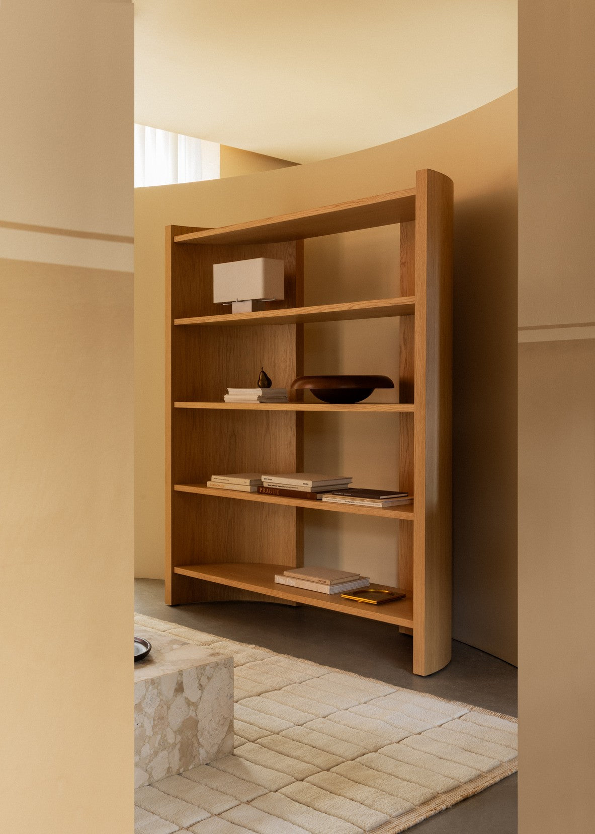 Crescent Shelving H173 cm