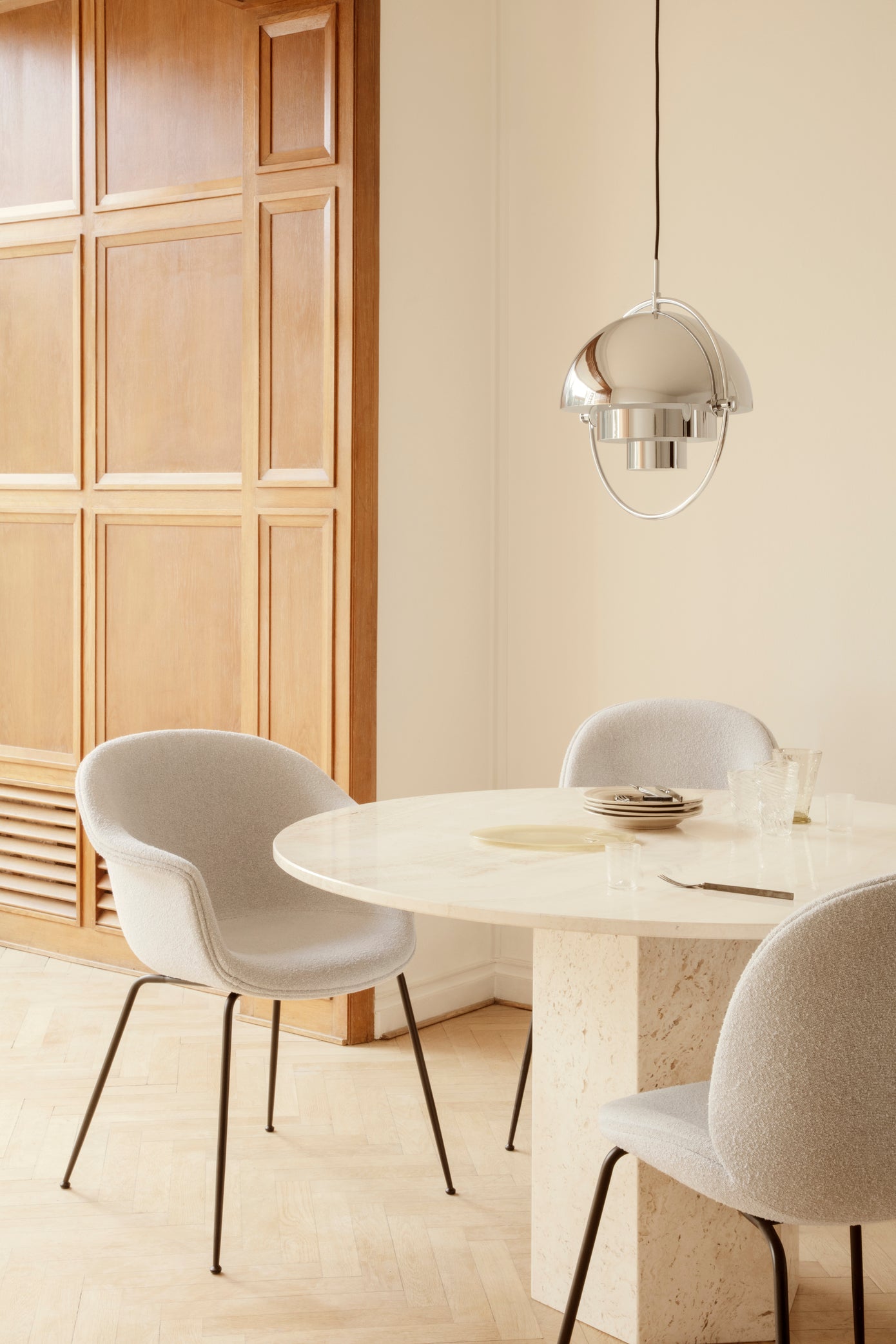 Epic Dining Table Round - Neutral White