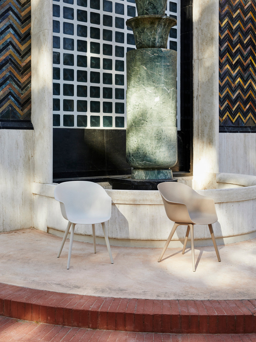 Bat Dining Chair - Outdoor