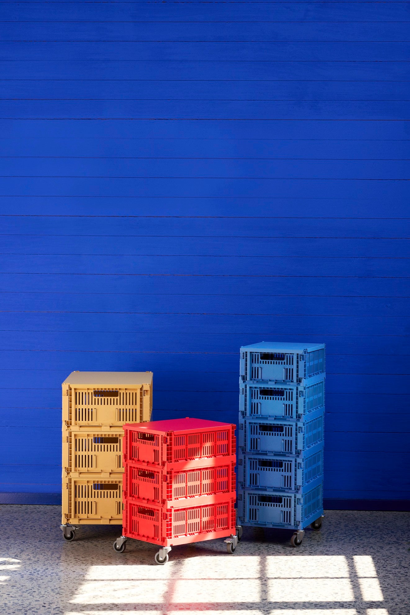 Colour Crate Lid Metal - Medium - Red