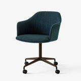 Rely Meeting Chair  HW51 - 4-Star Swivel Base/Castors - Fully Upholstered with Seat Pad