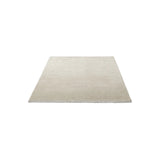 The Moor Rug AP18 & AP19 - Beige Dew