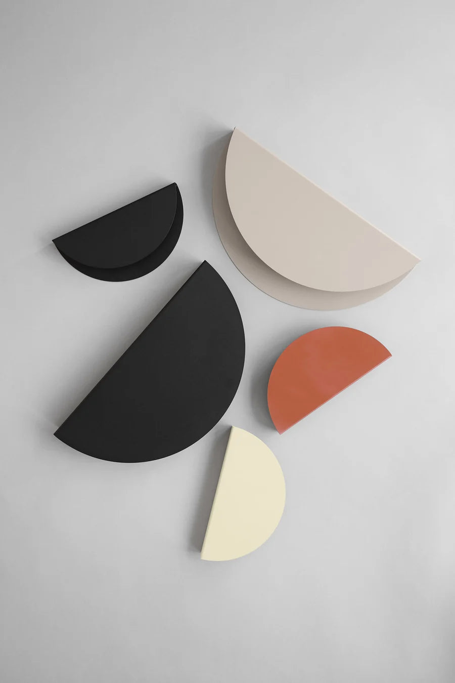 Half Moon Shelf - Black