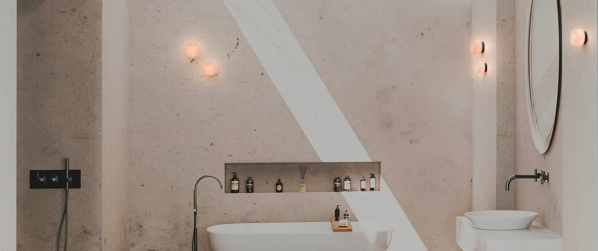 Rock Wall/Ceiling lamp - Ø 13.5 cm