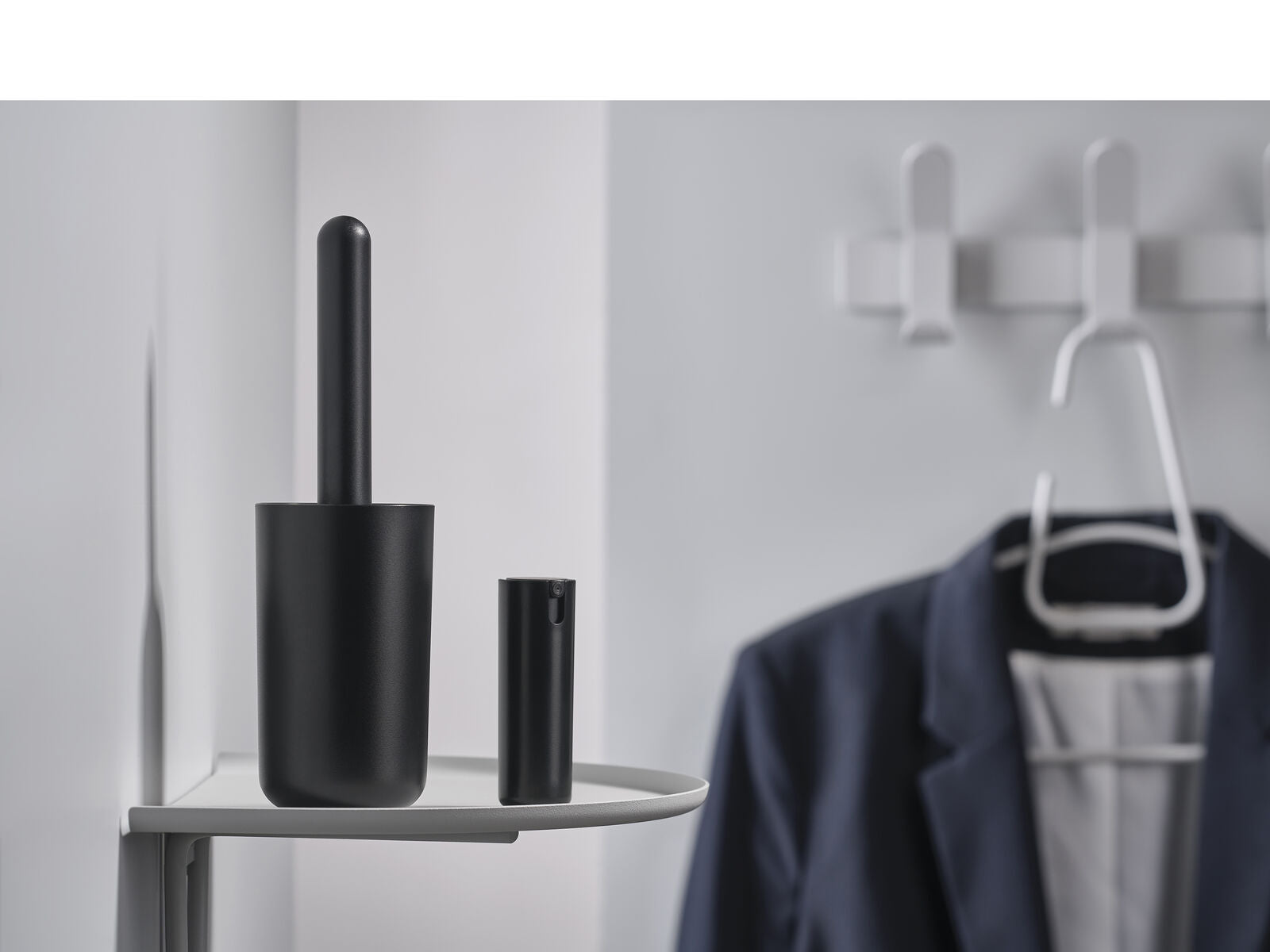 Singles Lint Roll - Black