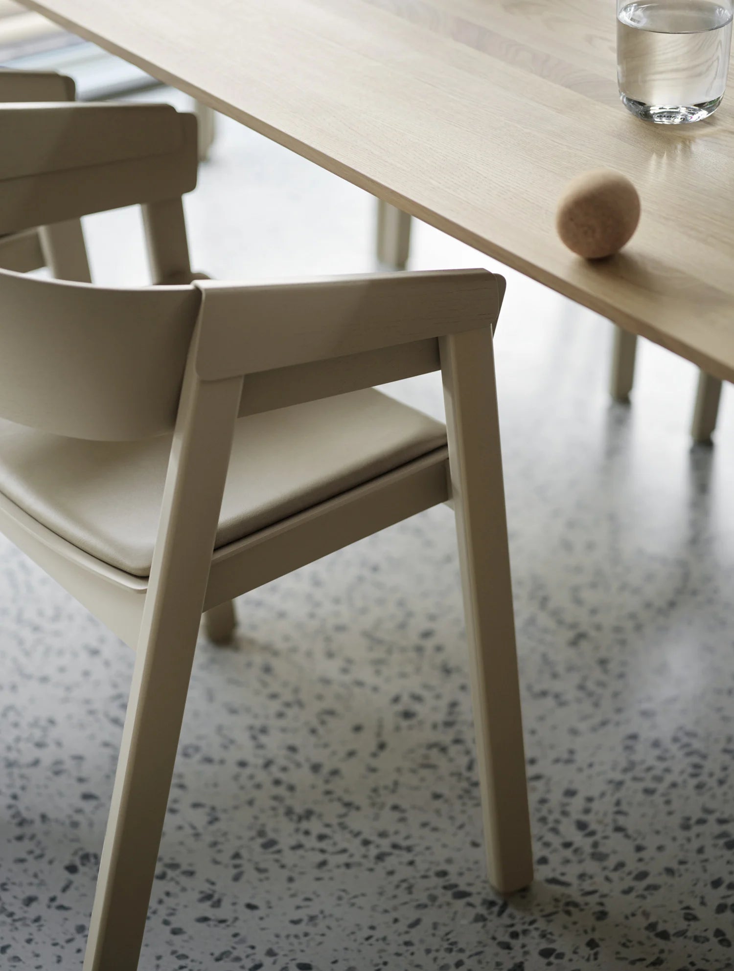 Cover Armchair - Refine leather Stone, Dark beige