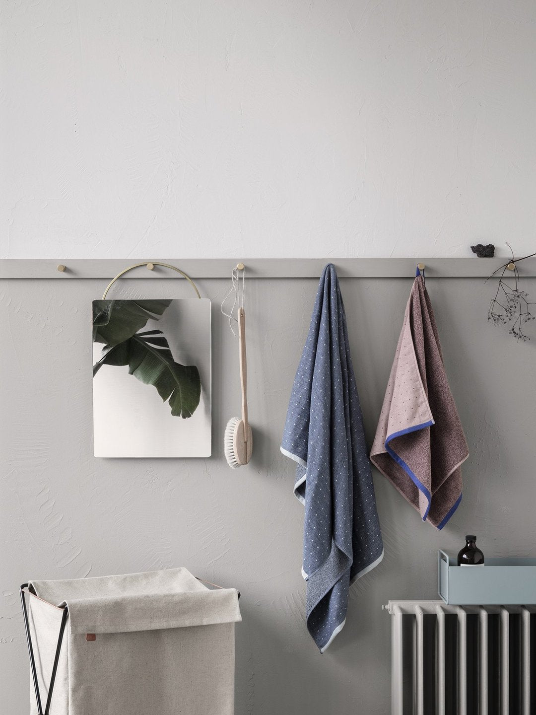 Herman Laundry Stand