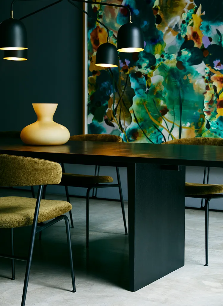 Private Dining Table