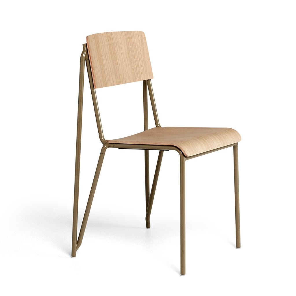 Petit Standard Chair - Clay Steel, Matt Lacquered Oak Seat & Back