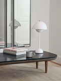 Flowerpot table lamp VP3 - White