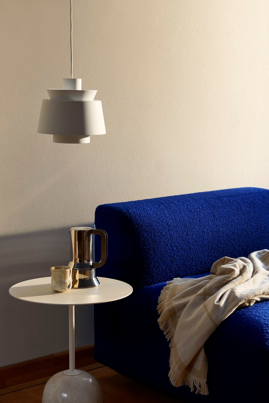 Lato Side Table LN8 Round - Ivory White & Crema Diva Marble