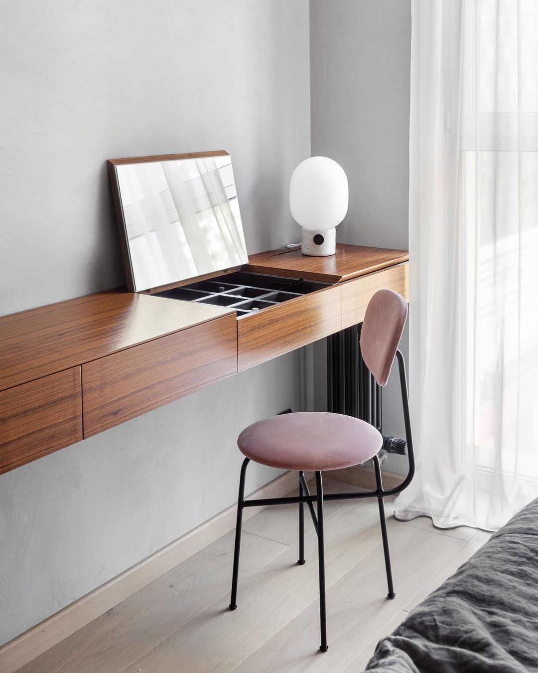 Scaun de dining Afteroom Plus cu spătar tapițat - Tapițerie textilă - Categoria 1