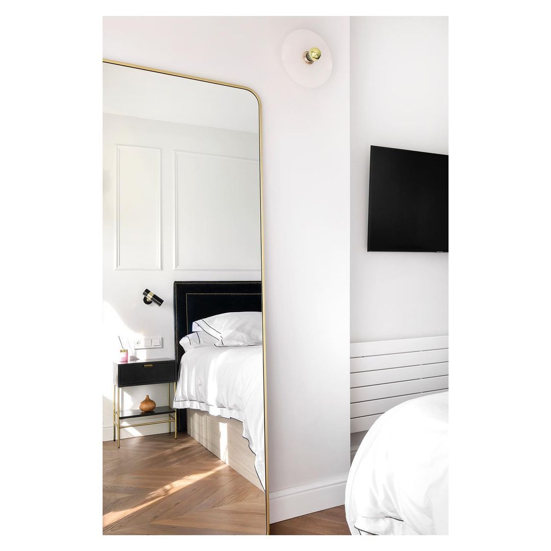 Alba Wall Lamp