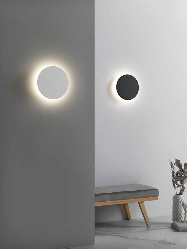 Bot Wall Lamp - Matt White