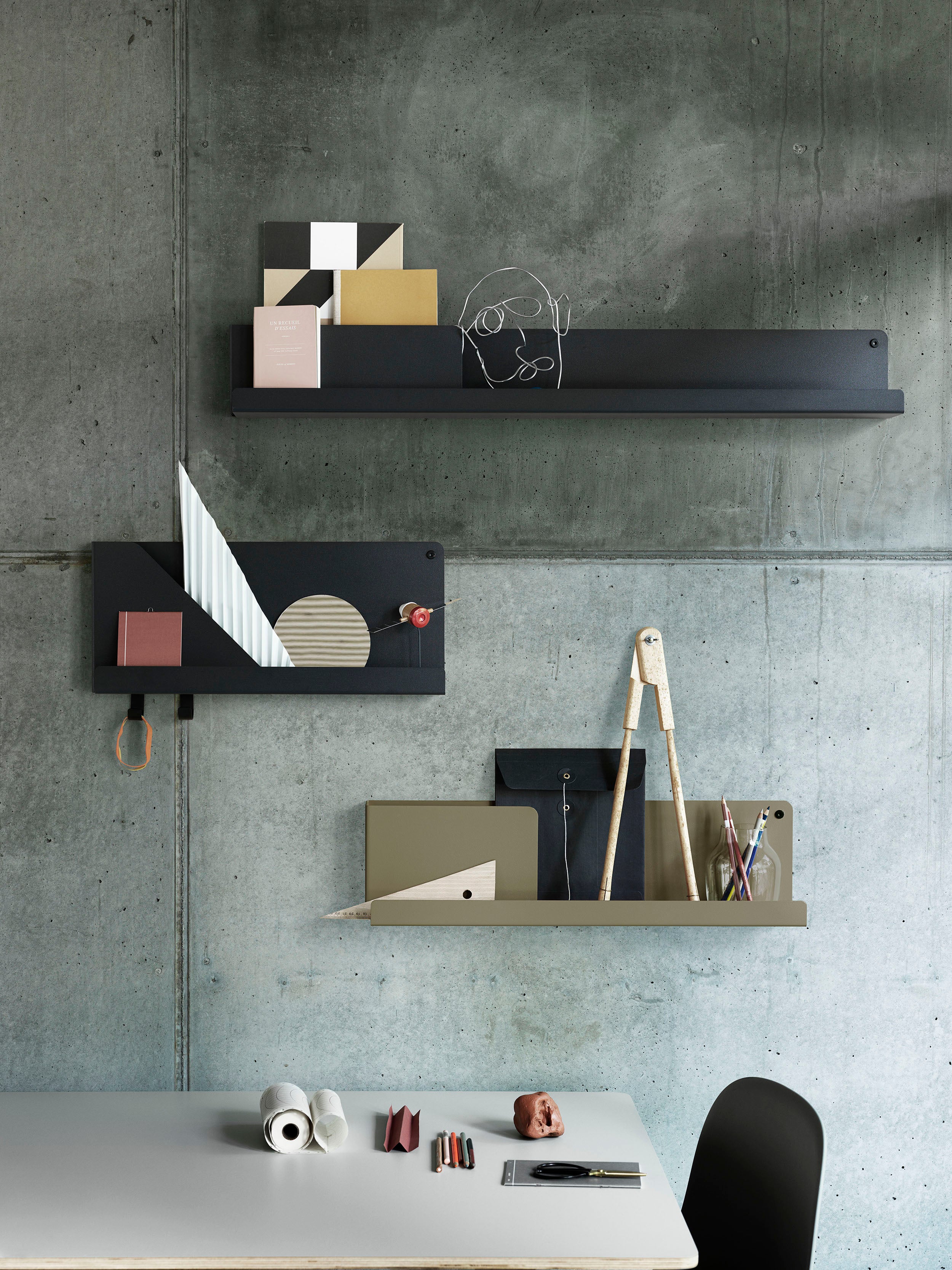 Etajeră Folded 96 x 13 cm - Negru