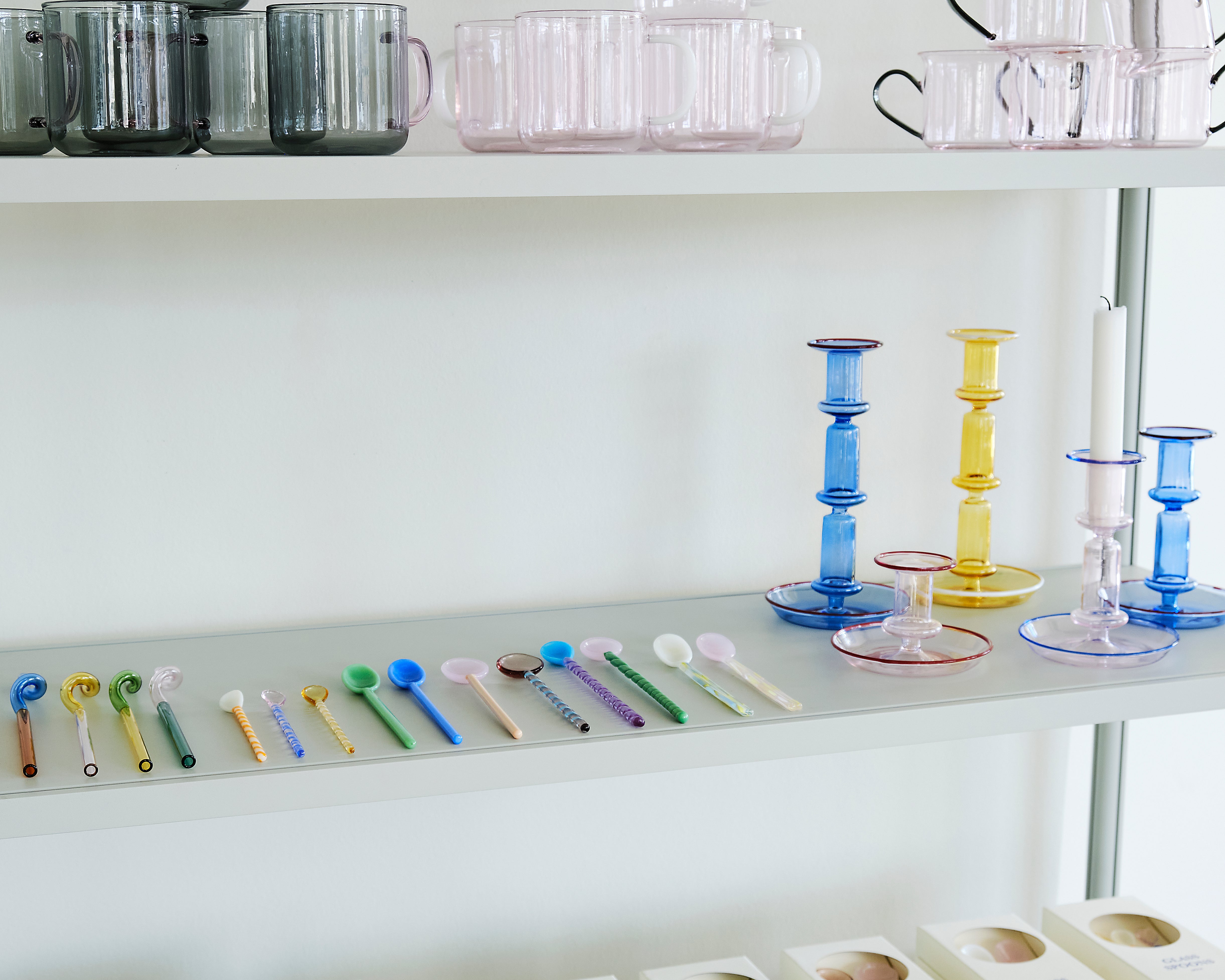 Set de 2 lingurițe Glass Twist - Roz deschis, alb