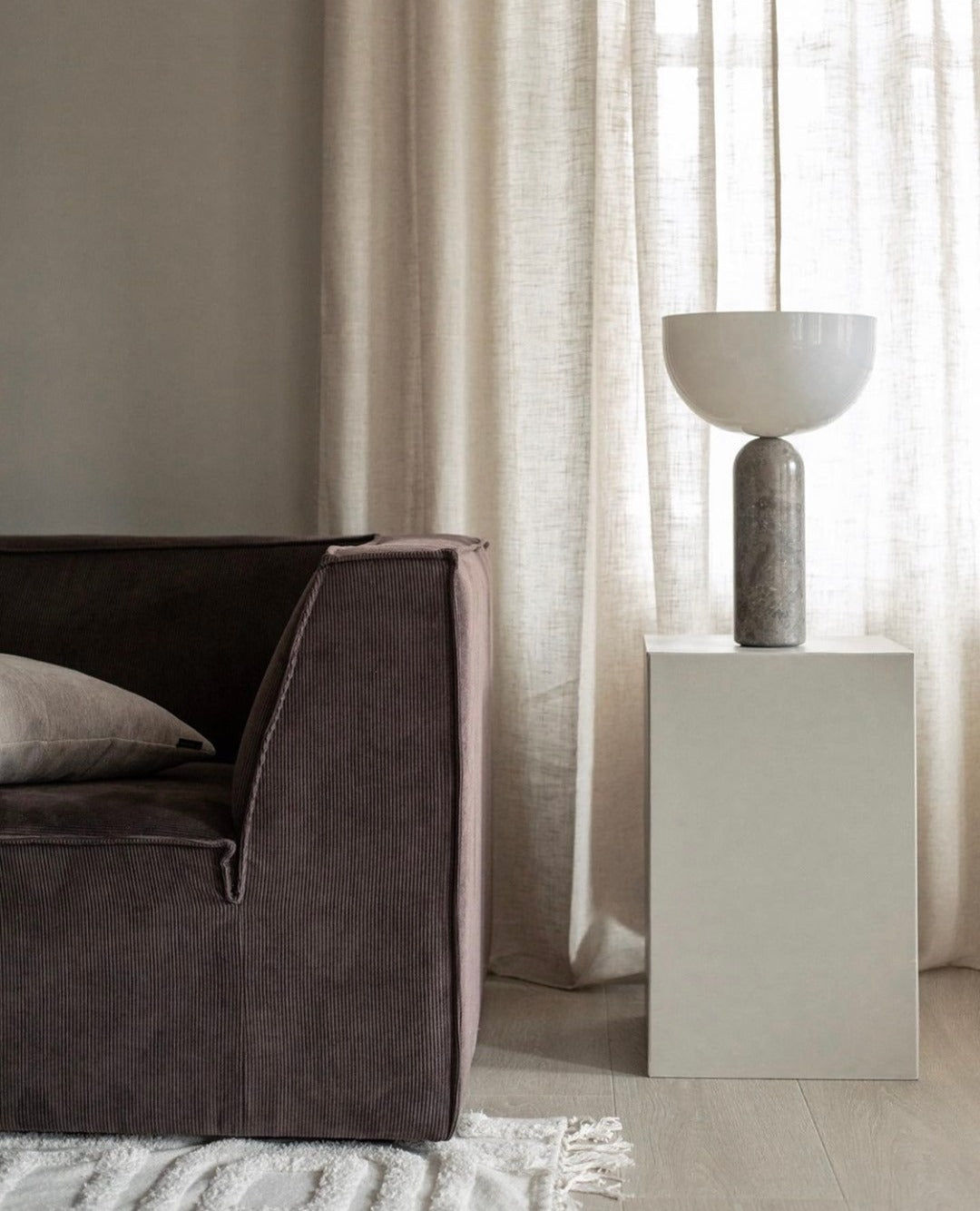 Kizu Table Lamp - Grey Marble, Large