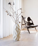 Knitting Lounge Chair, Sheepskin - Dark stained oak / Root