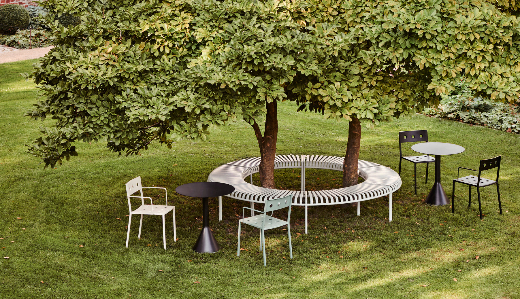 Palissade Cone Table Round Ø70 - Anthracite