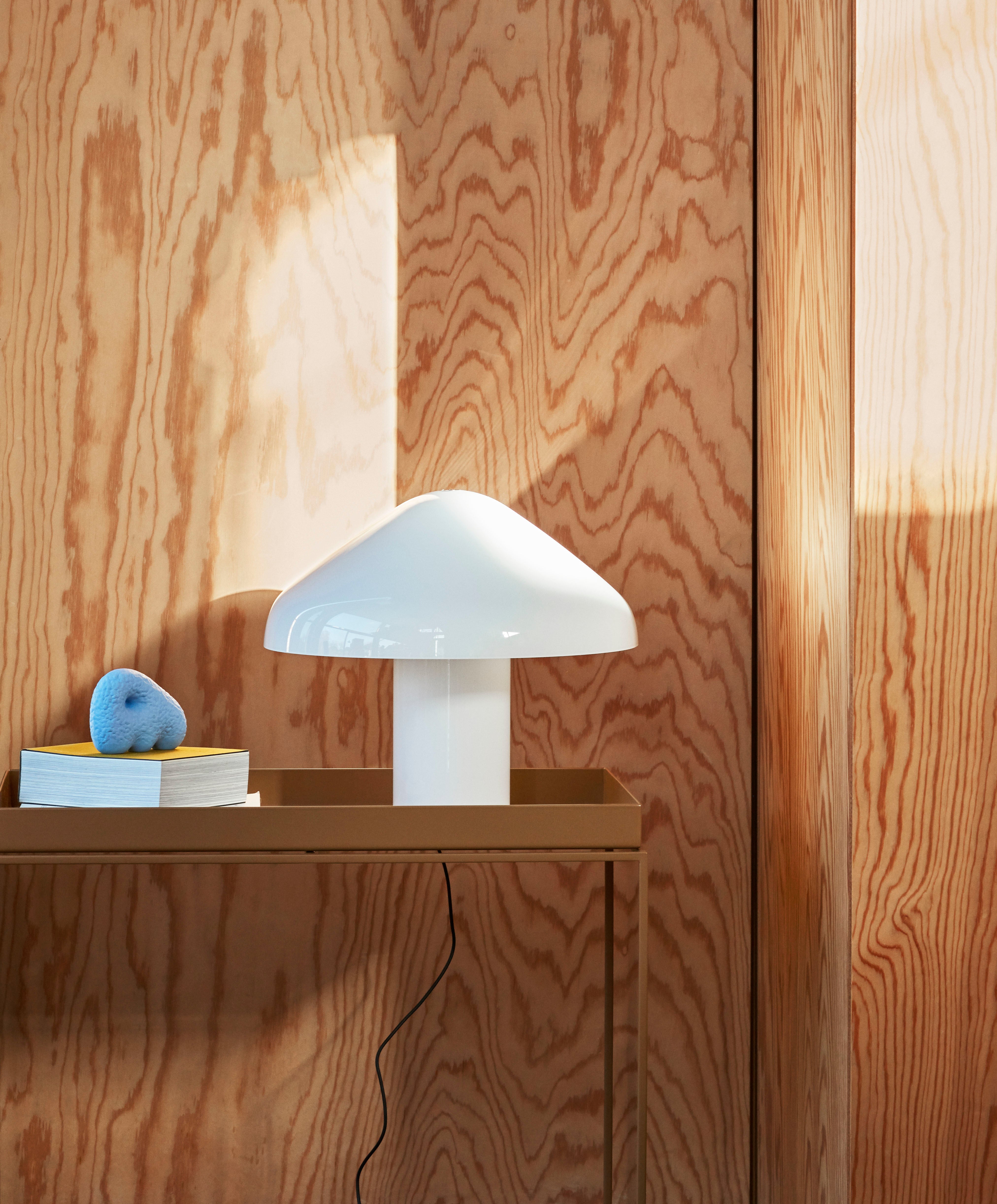 Pao Glass Table Lamp - White