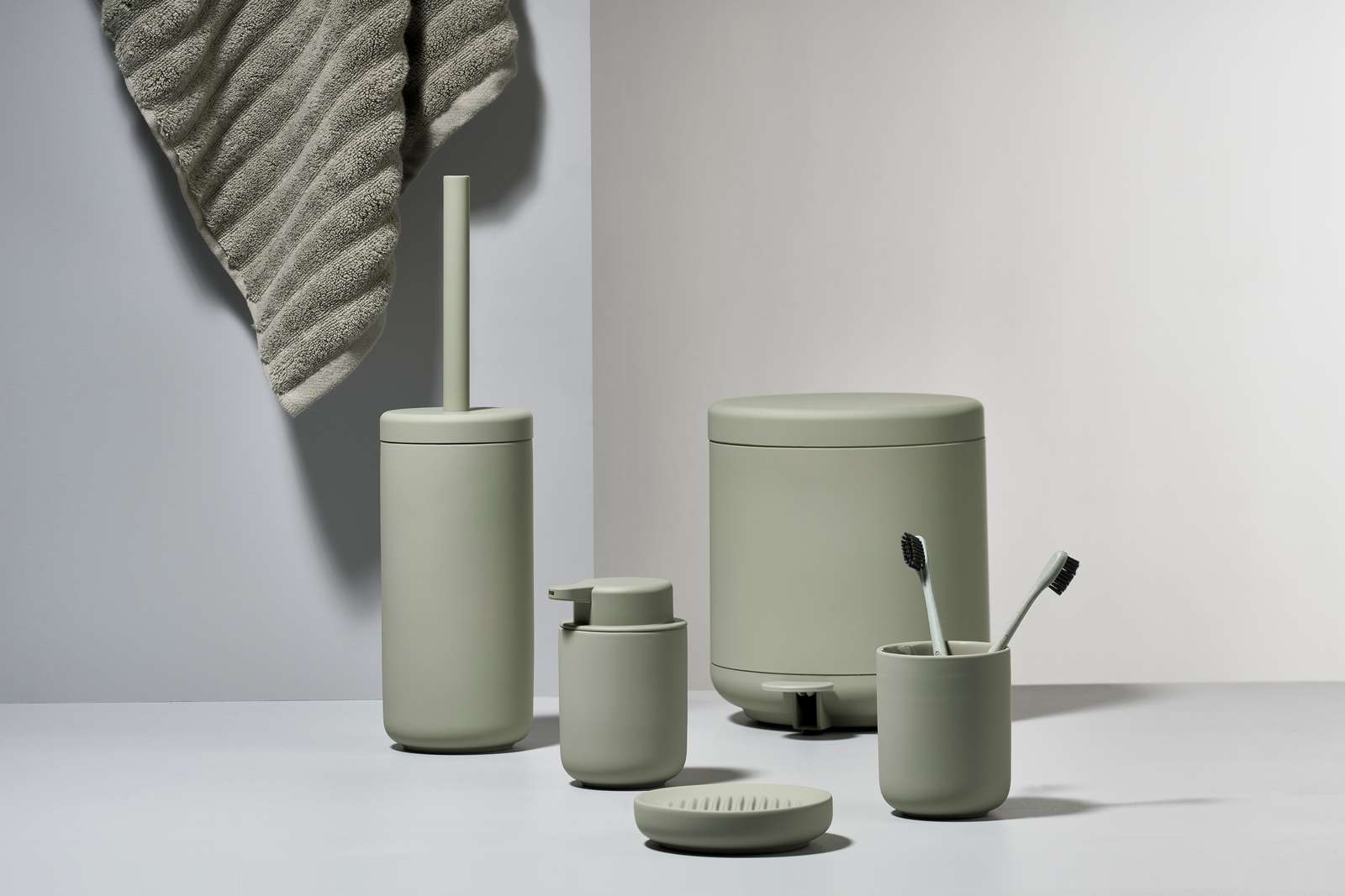 Zone Ume Toilet Brush Eucalyptus Green