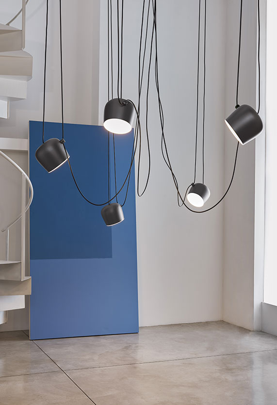 Aim Pendant - Black